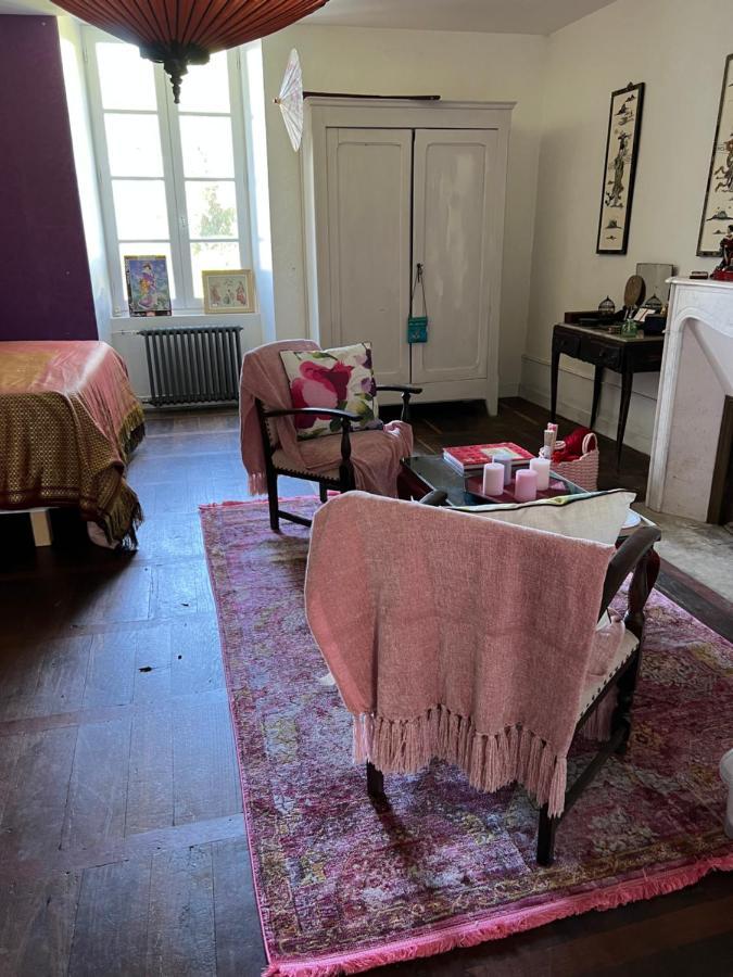 Le Loriot Bed and Breakfast Champagne-et-Fontaine Buitenkant foto